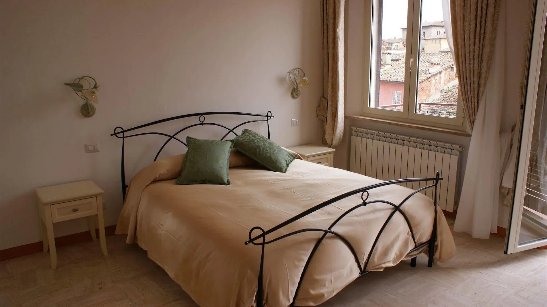 Oda ve Kahvaltı B&B I Tetti Di Siena İtalya